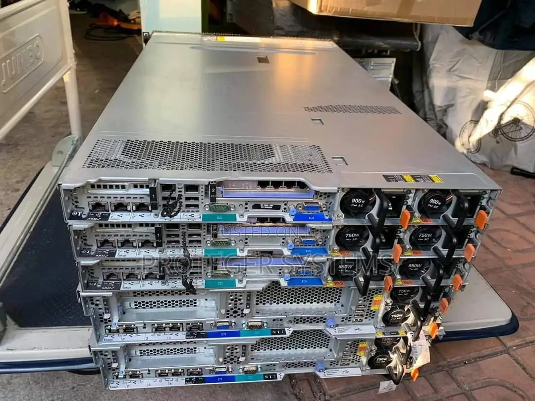 Server Lenovo 16GB Intel Xeon HDD 1T