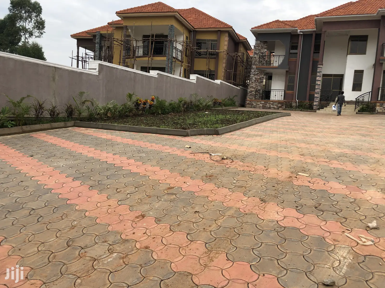 Corporate Mansion In Kiwatule On Sale