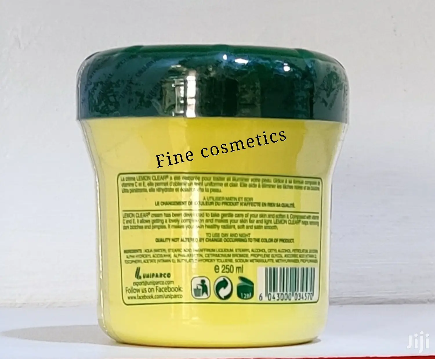 Lemon Clear Black Spots and Pimple Treatment Cream 250ml