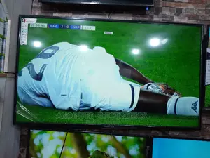 Goldentech Tv 50" Smart Android
