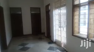 10bdrm Maisonette in Kololo Property, Central Division for Rent