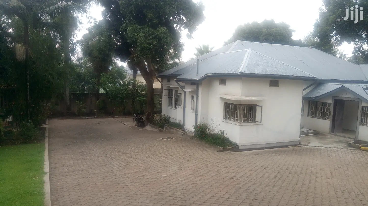 5 Bedroom House For Rent