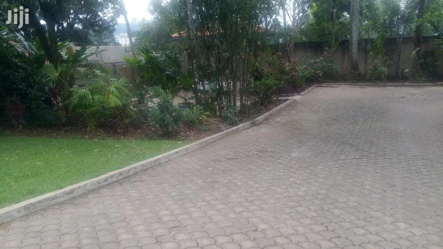 5 Bedroom House For Rent