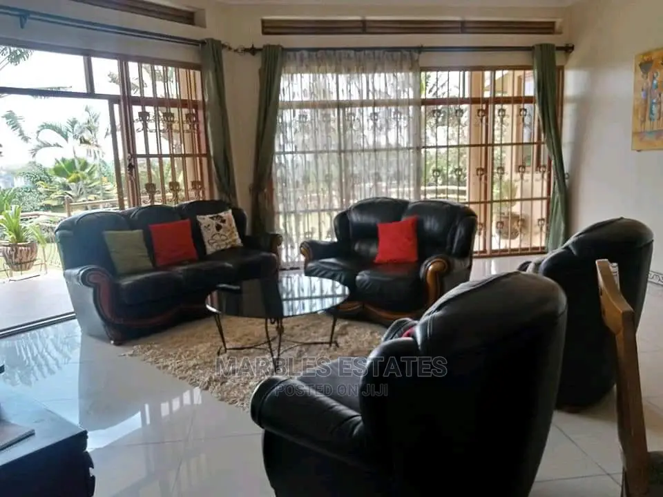 Nice Fully Furnished 3bedrooms Apartment
