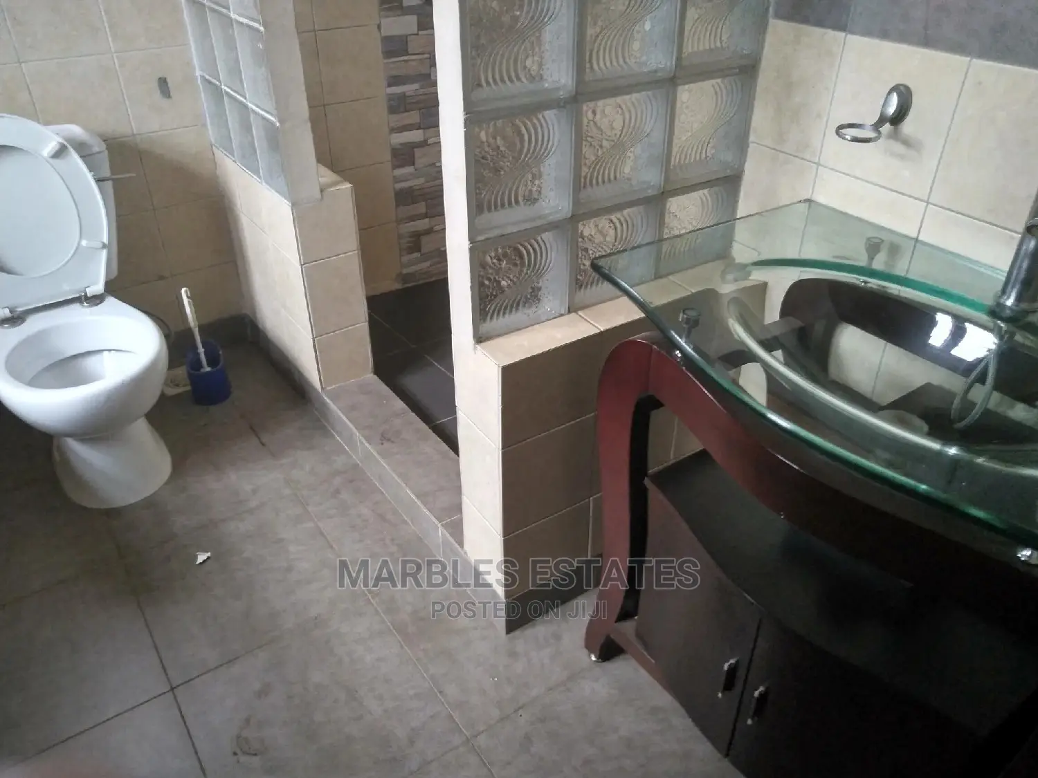 Nice Fully Furnished 3bedrooms Apartment
