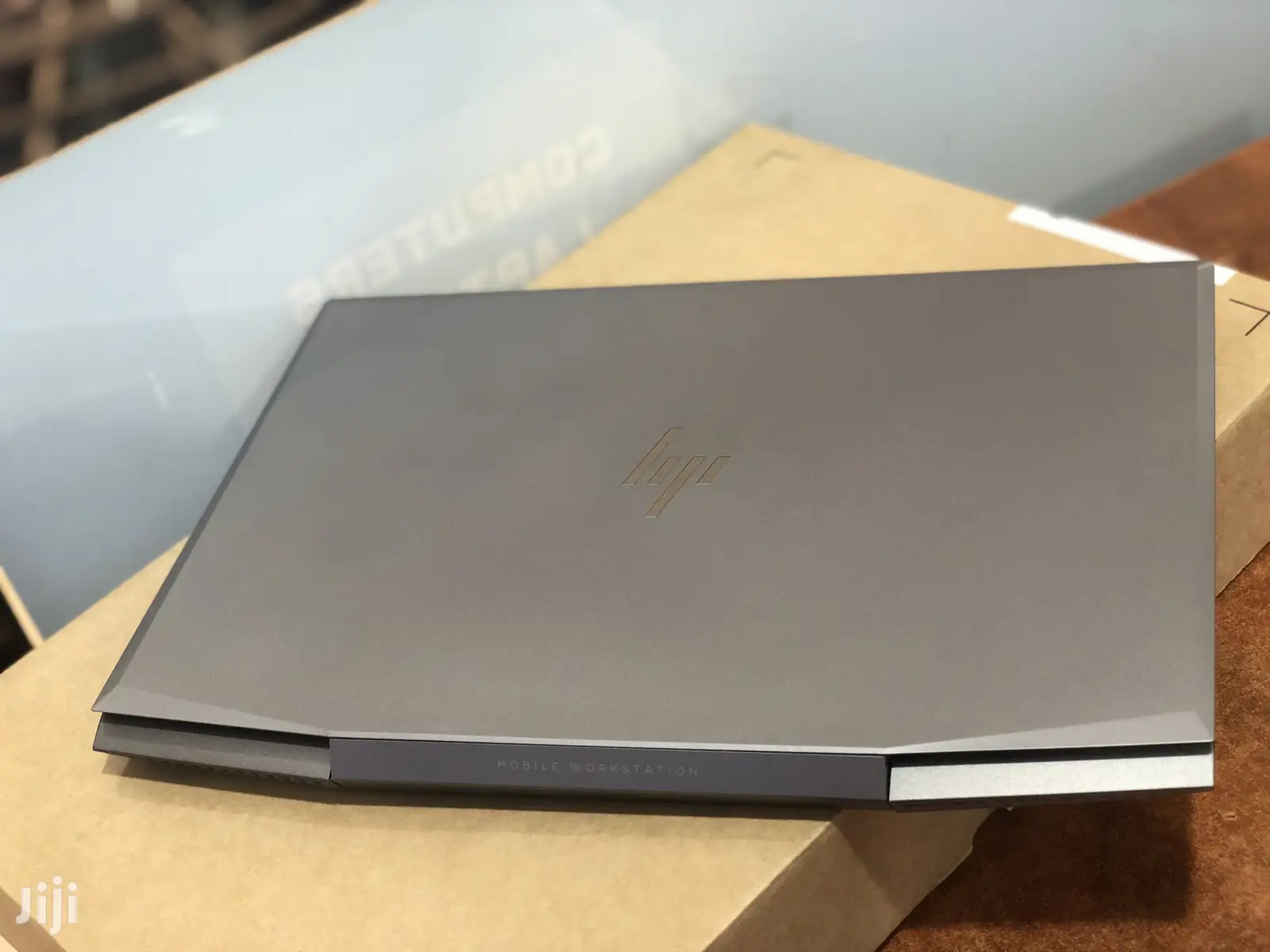 New Laptop HP ZBook 15 32GB Intel Core I7 SSHD (Hybrid) 512GB