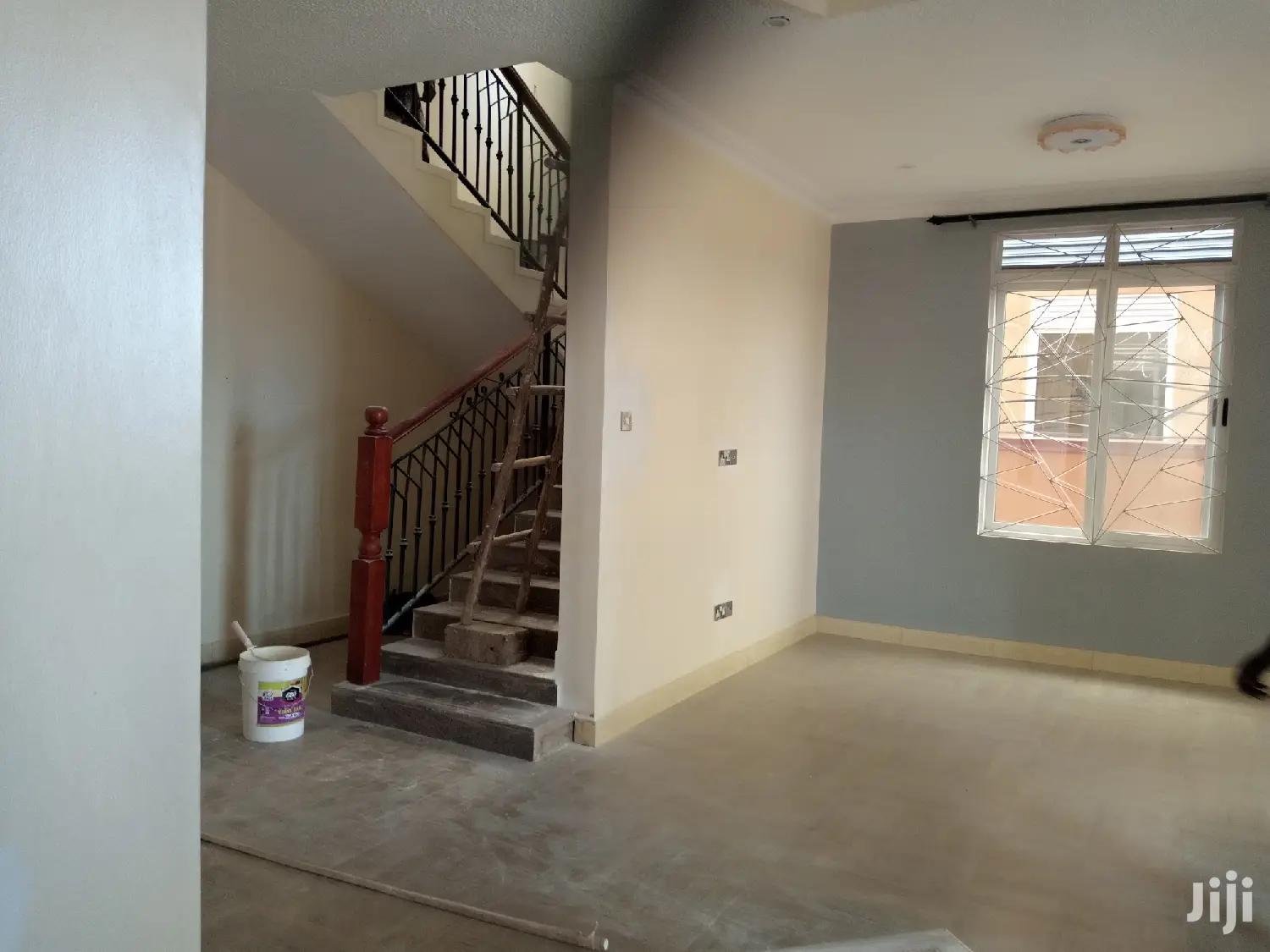 Kiira 6 Bedrooms Palatial Mansion on Sell
