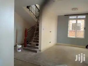 Kiira 6 Bedrooms Palatial Mansion on Sell