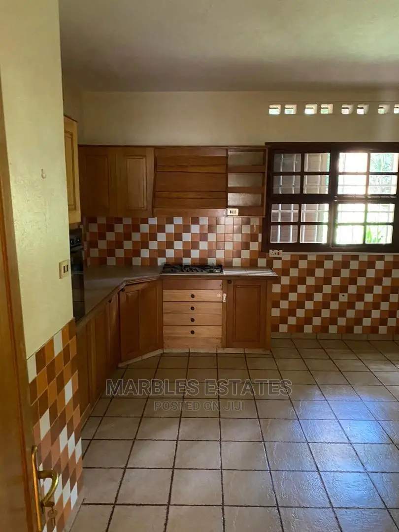 3bedrooms House For Rent In Mbuya