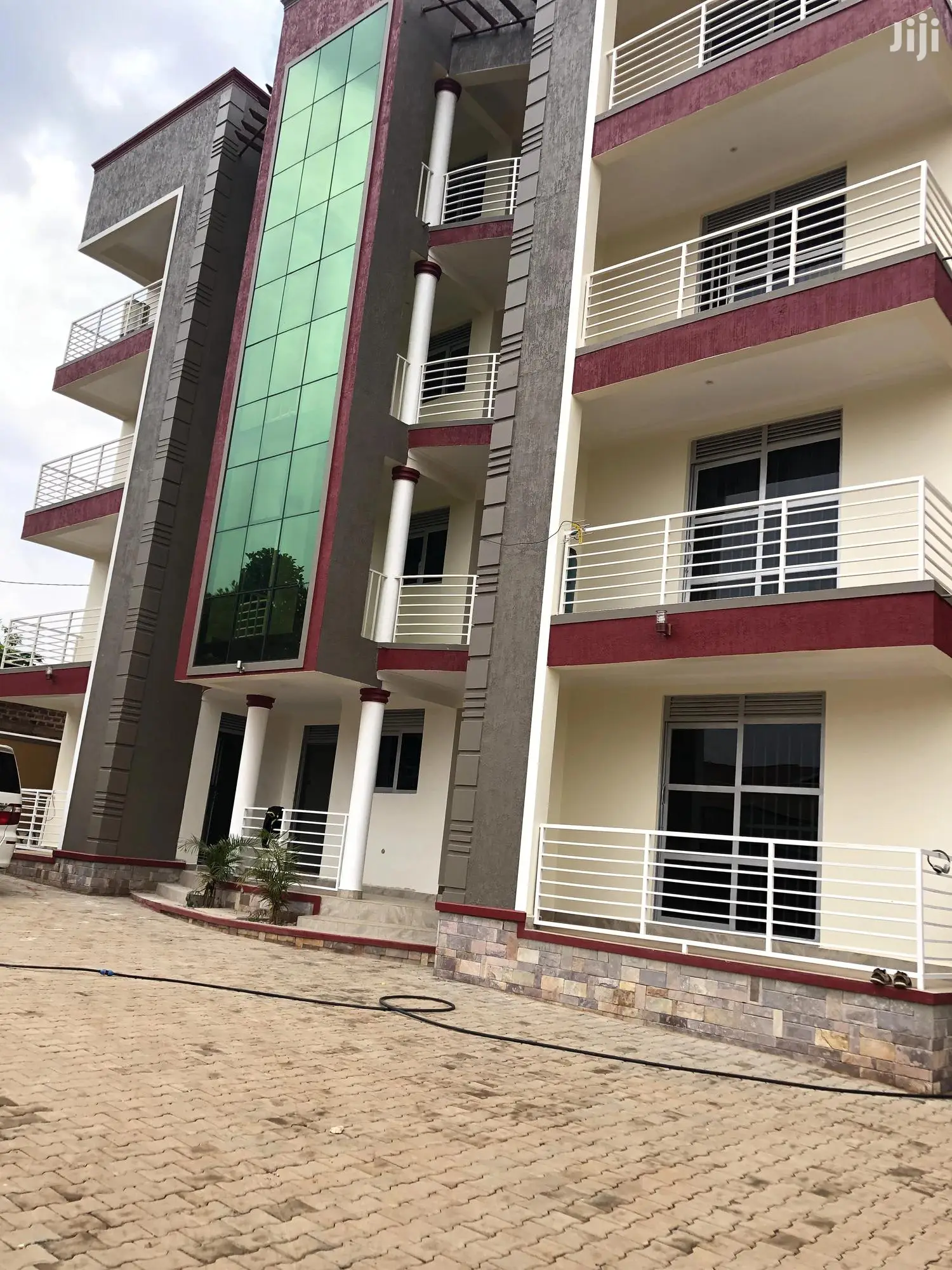 Apartments In Kyaliwajjara For Sell