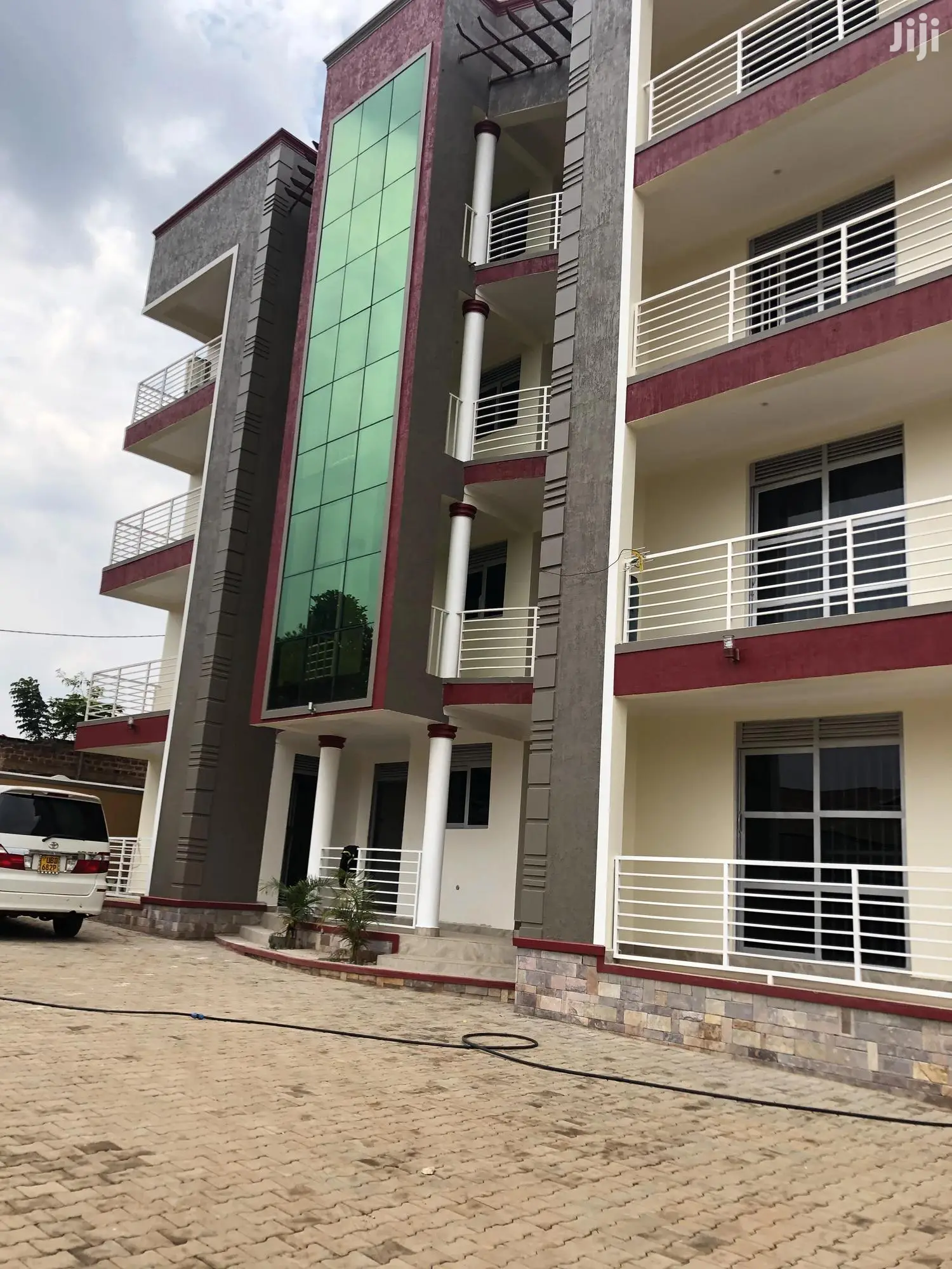 Apartments In Kyaliwajjara For Sell