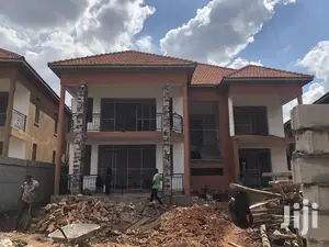Corporate Six Bedroom Mansion in Kira for Sell