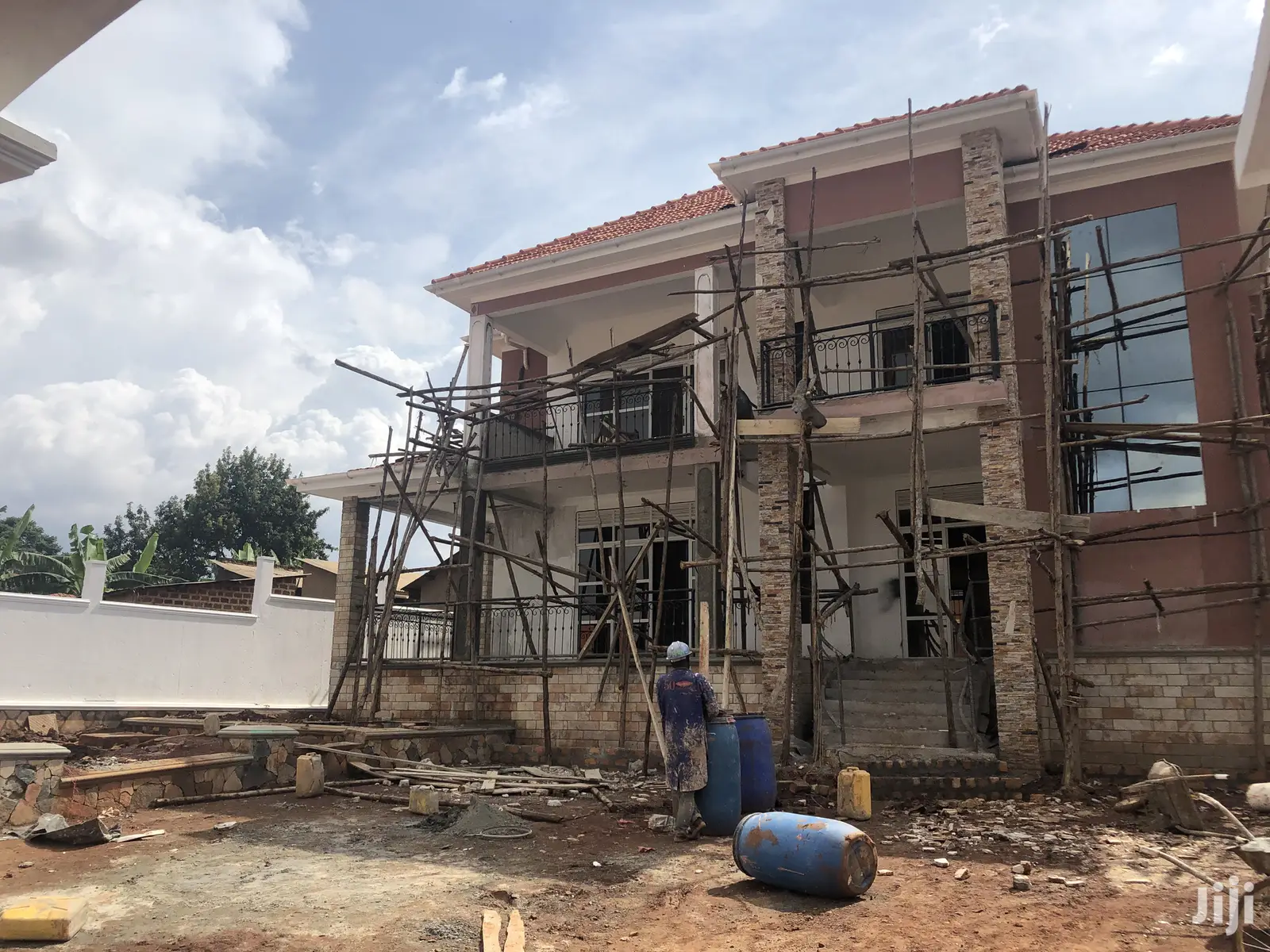 Kyanja Posh Mansion On Sell