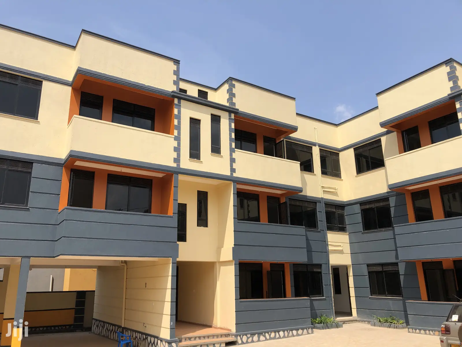 Kiira Condos In Tarmack Area On Sell