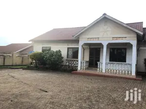 29 Decimals House In Bweyogerere Near Tarmack On Sell
