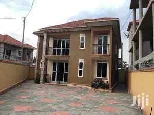 Kiiira Mansion Of 6 Bedrooms On Sell