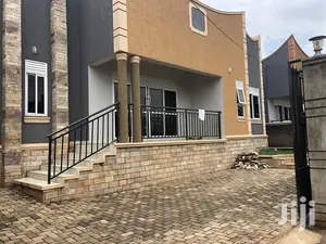 Town House in Najjera on Sell