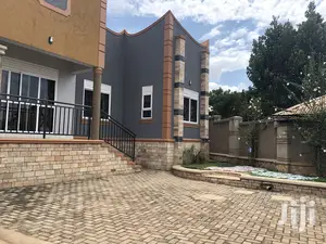Town House in Najjera on Sell