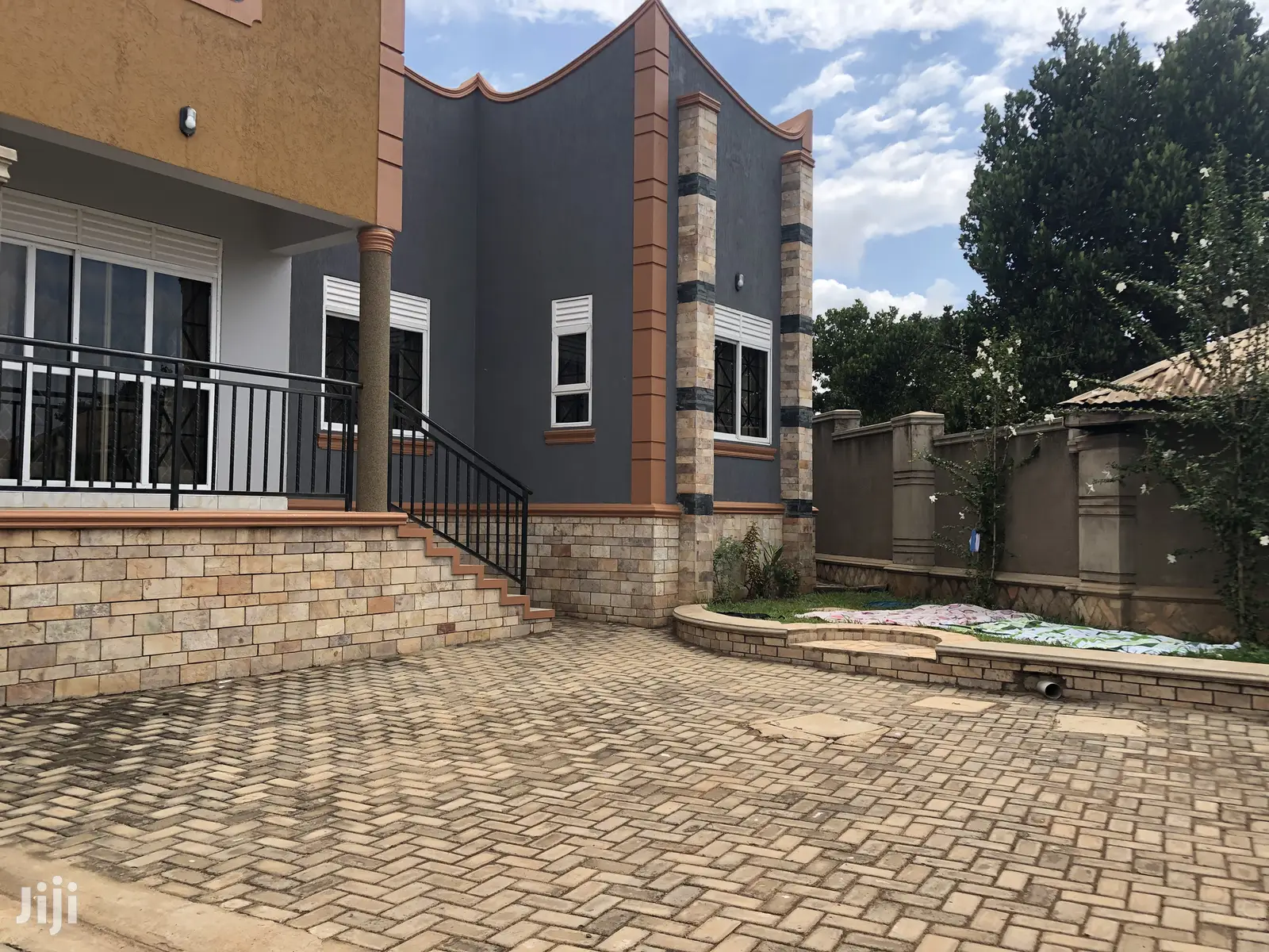 Town House in Najjera on Sell