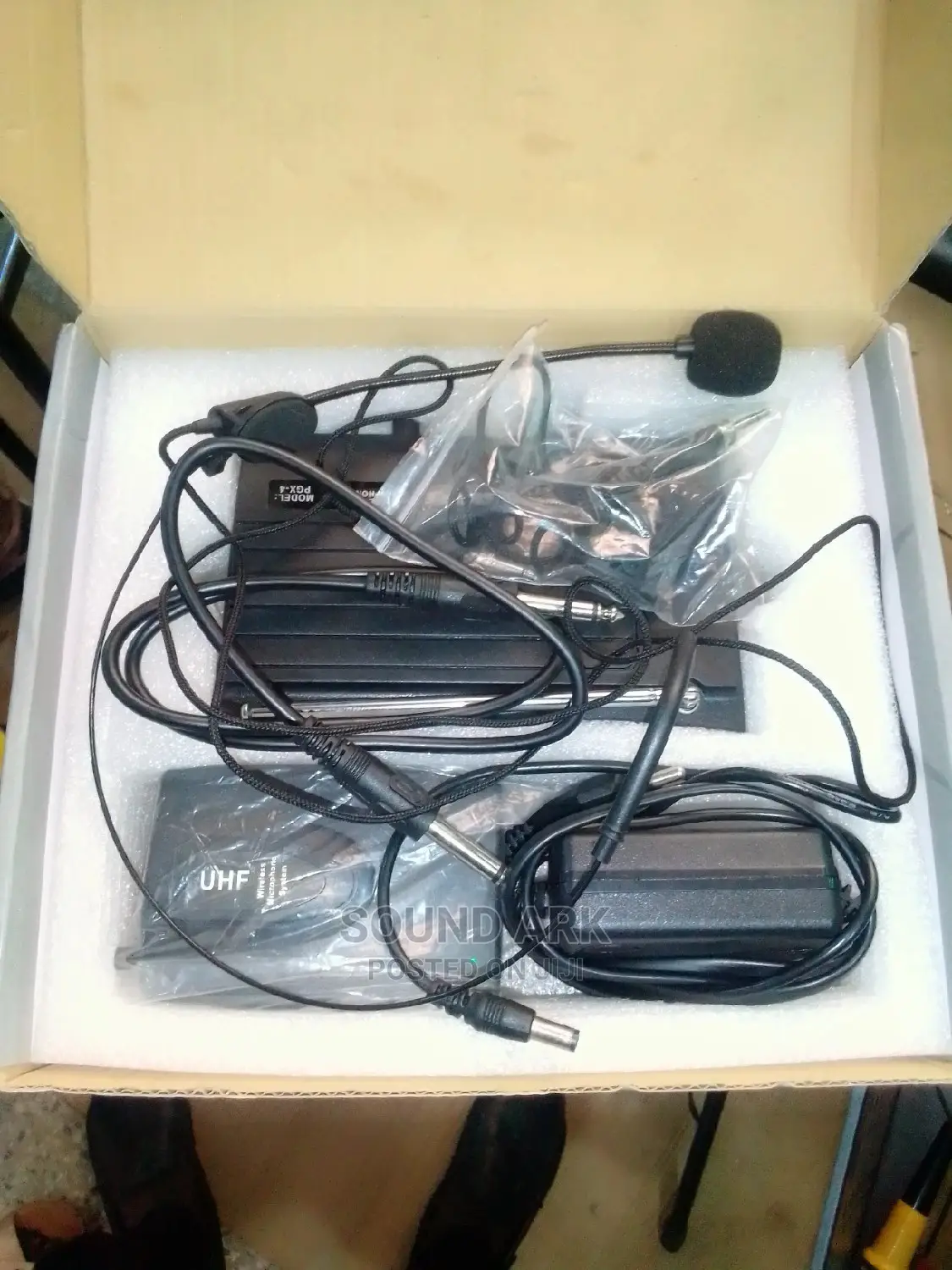 Shure Collar And Head Support Microphone