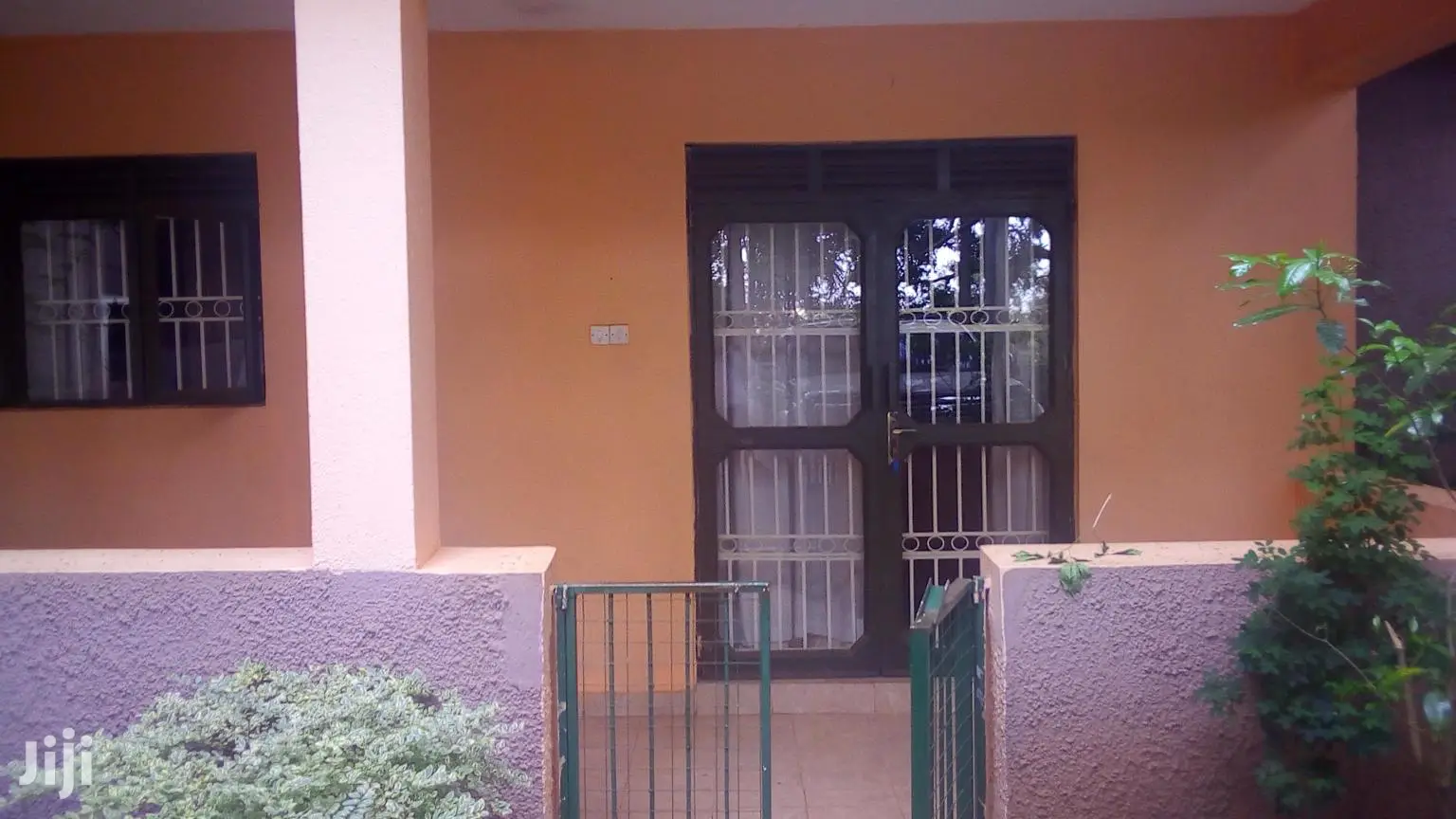 One Bedroom Apartment For Rent