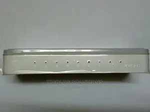 D Link 8 Port Ethernet Switch