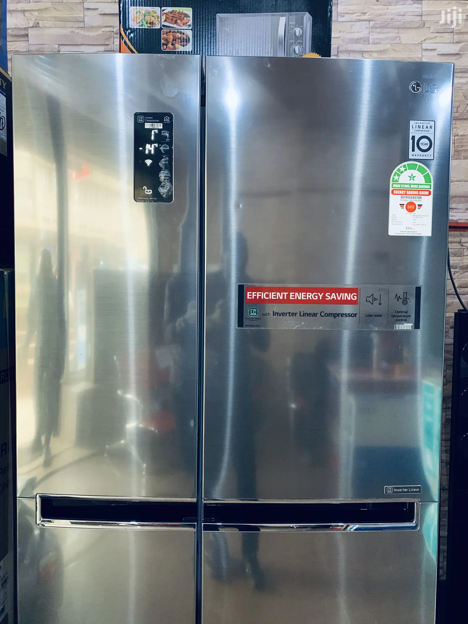 LG Fridge Side by Side 687L in Kampala Kitchen Appliances, David