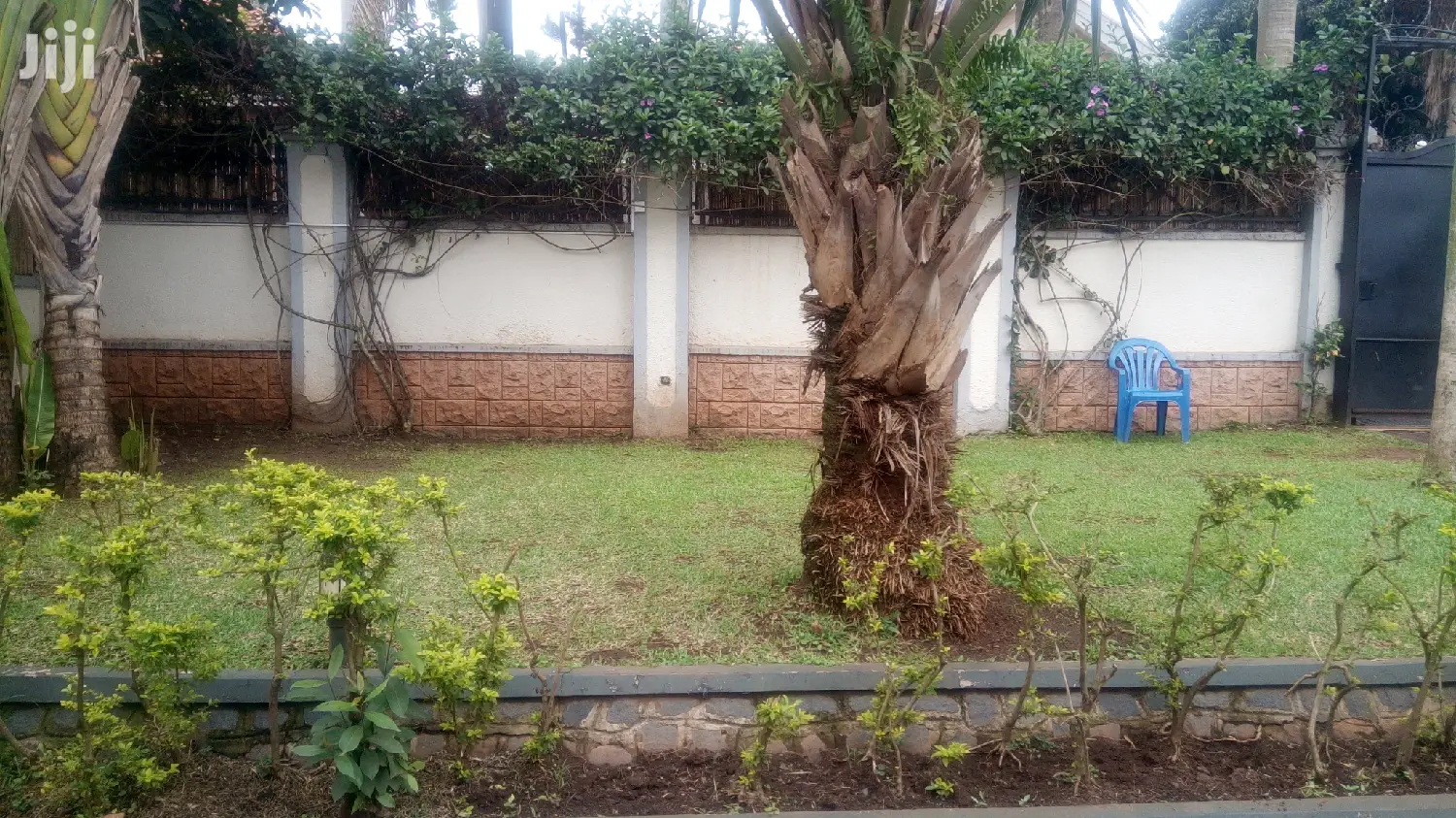 3bdrm Bungalow in Kampala for rent
