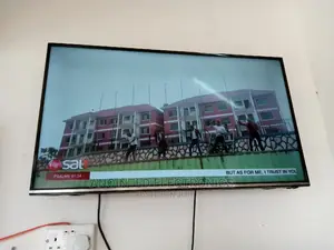 Hisence Smart Tv 40" and Its Digital