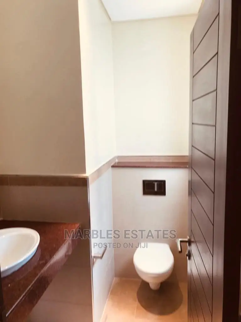 Nice 7 Bedrooms House For Rent In Naguru