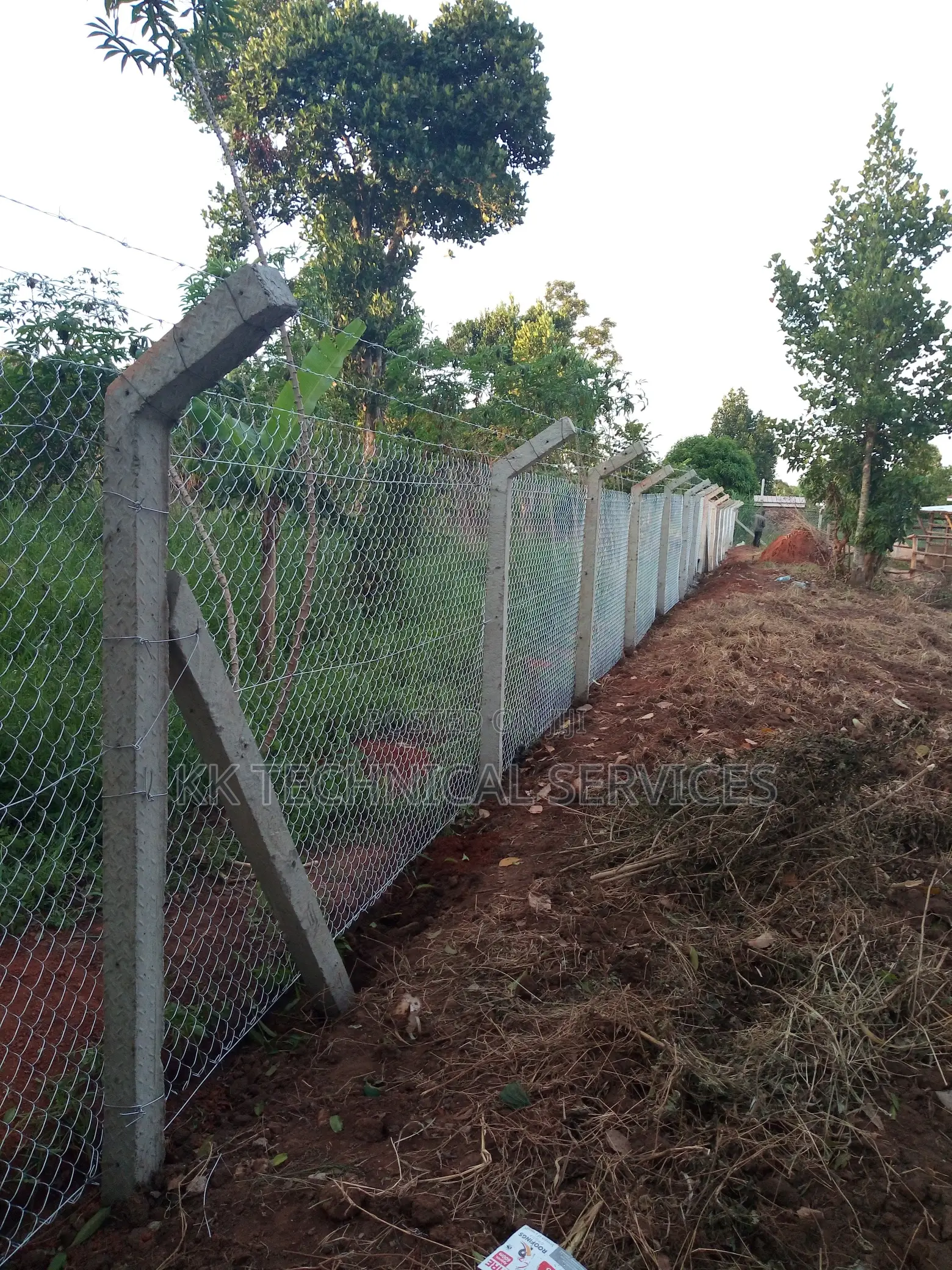 Chainlink Fencing in Central Division Building & Trade Services