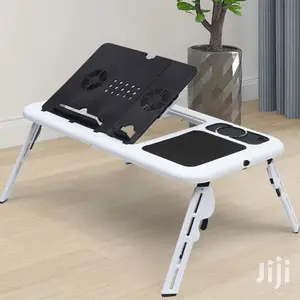 Adjustable E-Table