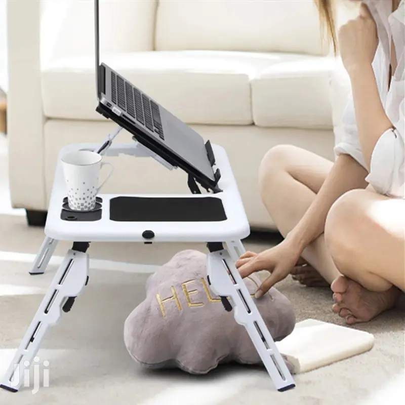 Adjustable E-Table