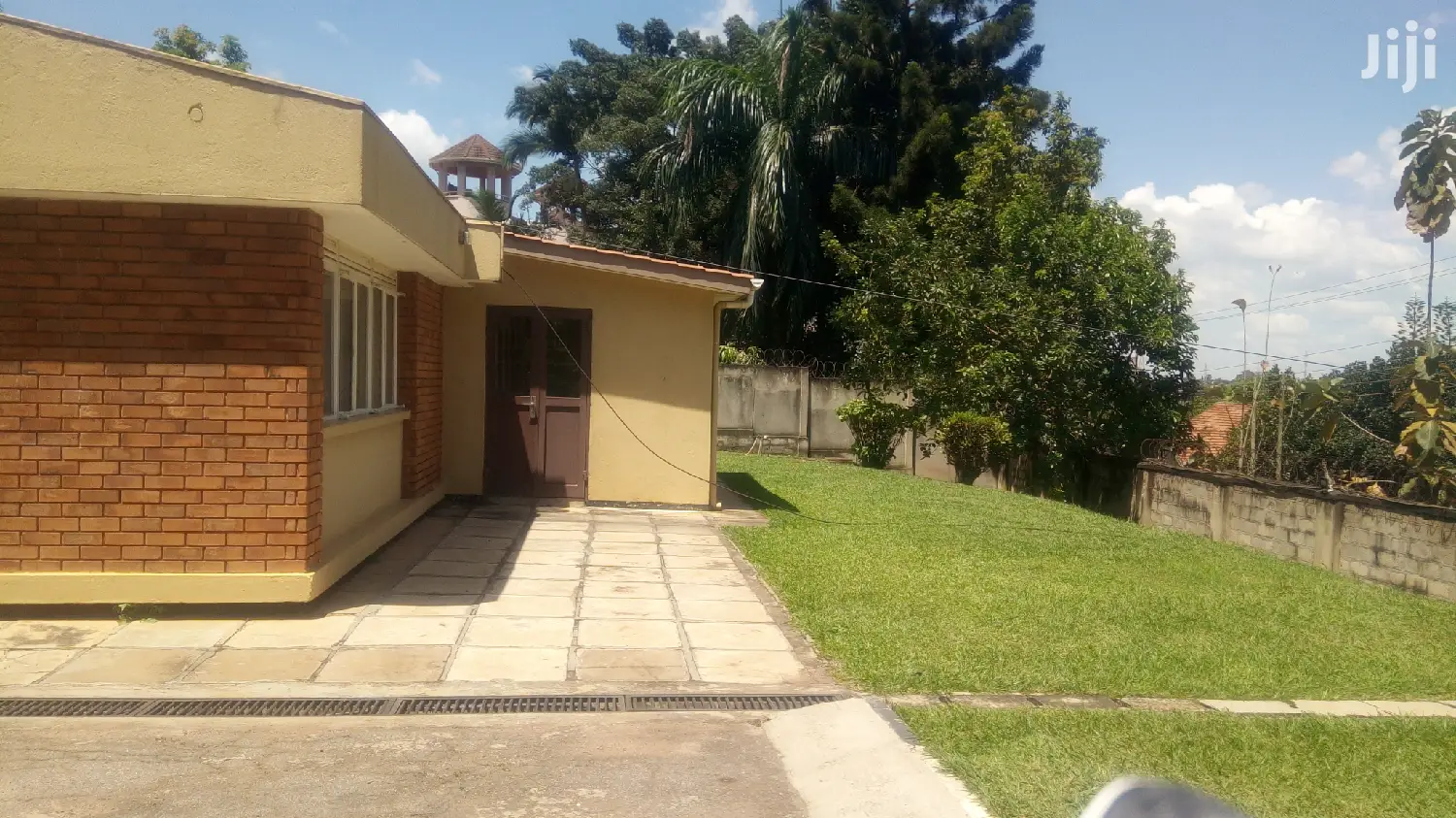 Residential Bungalow For Rent