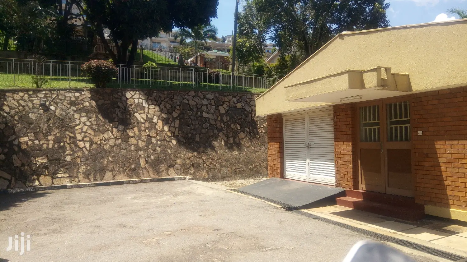 Residential Bungalow For Rent