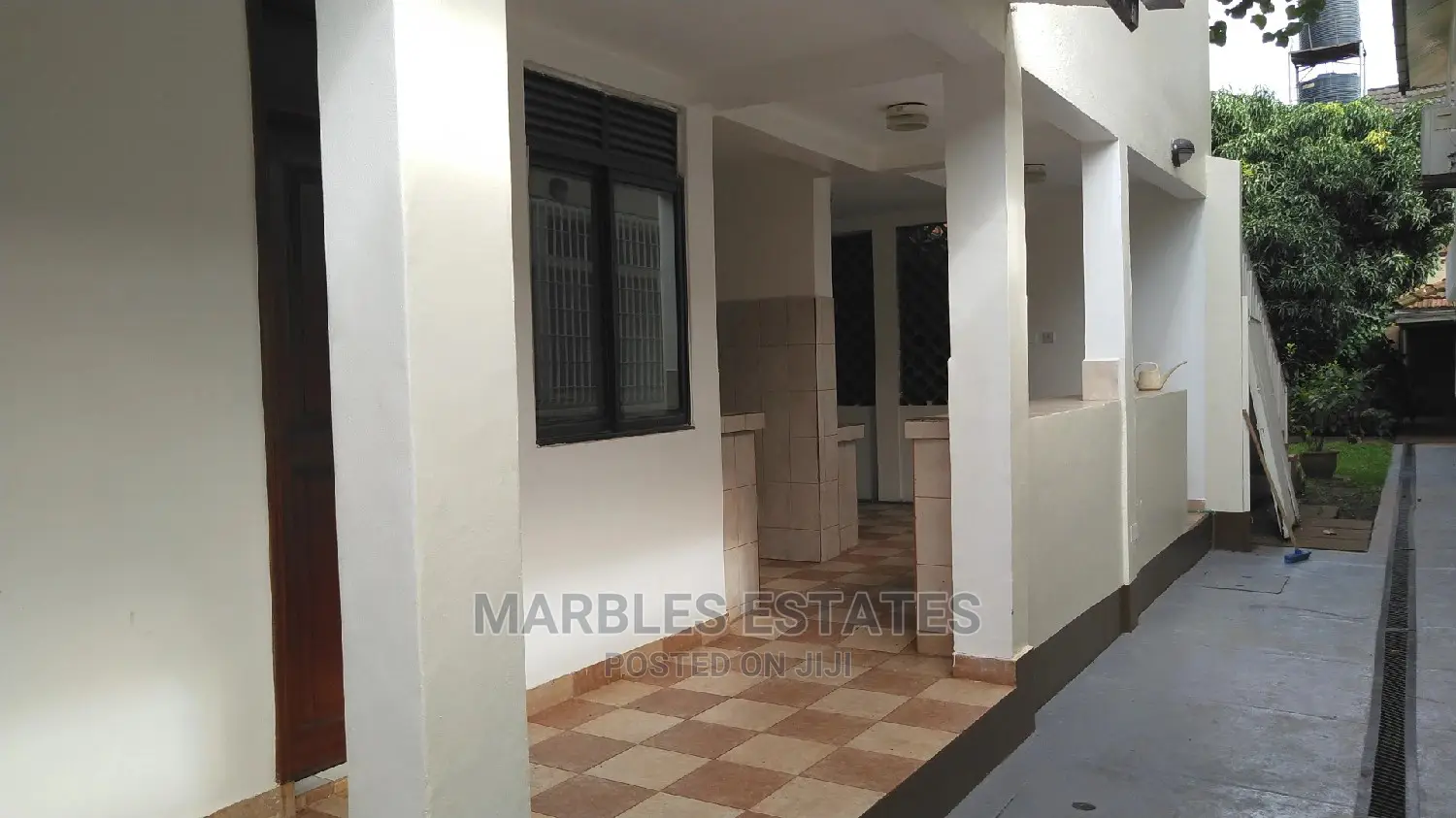Nice White House For Rent In Naguru.