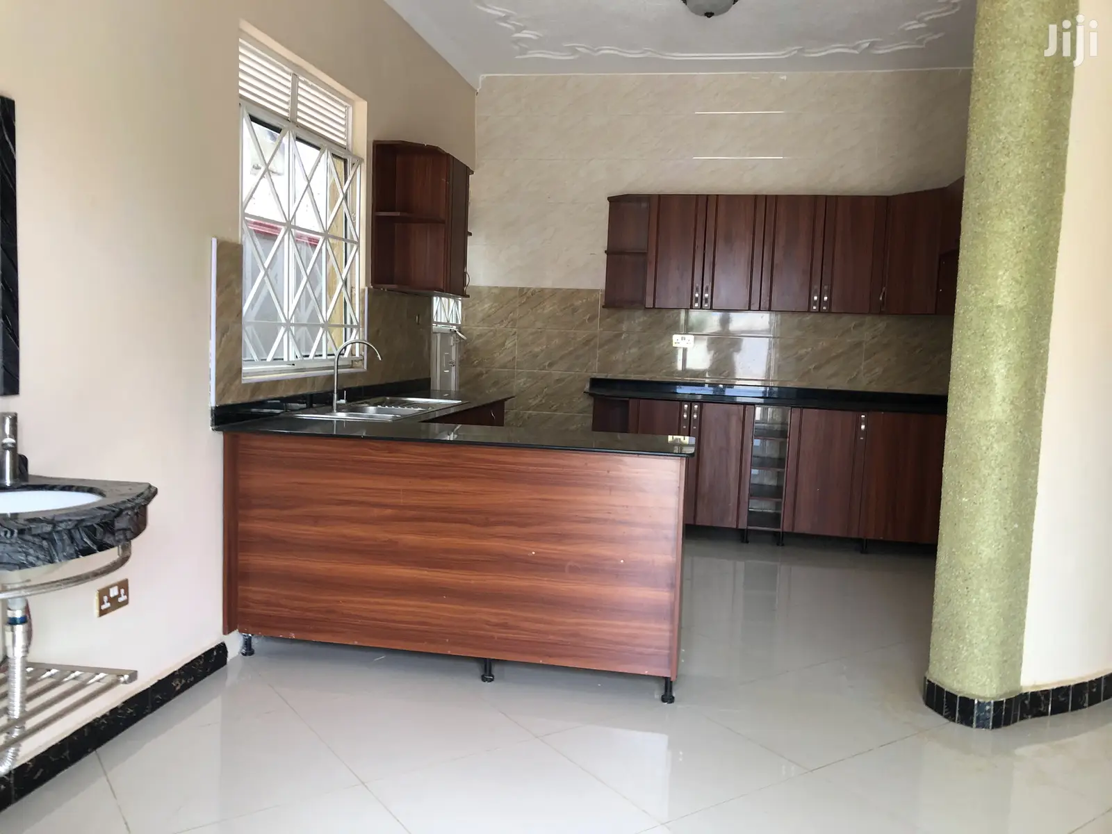 Kiira Fascinating Bungalow on Sell