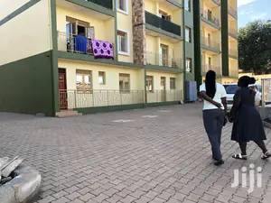 New,Bukoto Condominiums Wit Swimming Pool on Sell