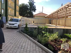 New,Bukoto Condominiums Wit Swimming Pool on Sell