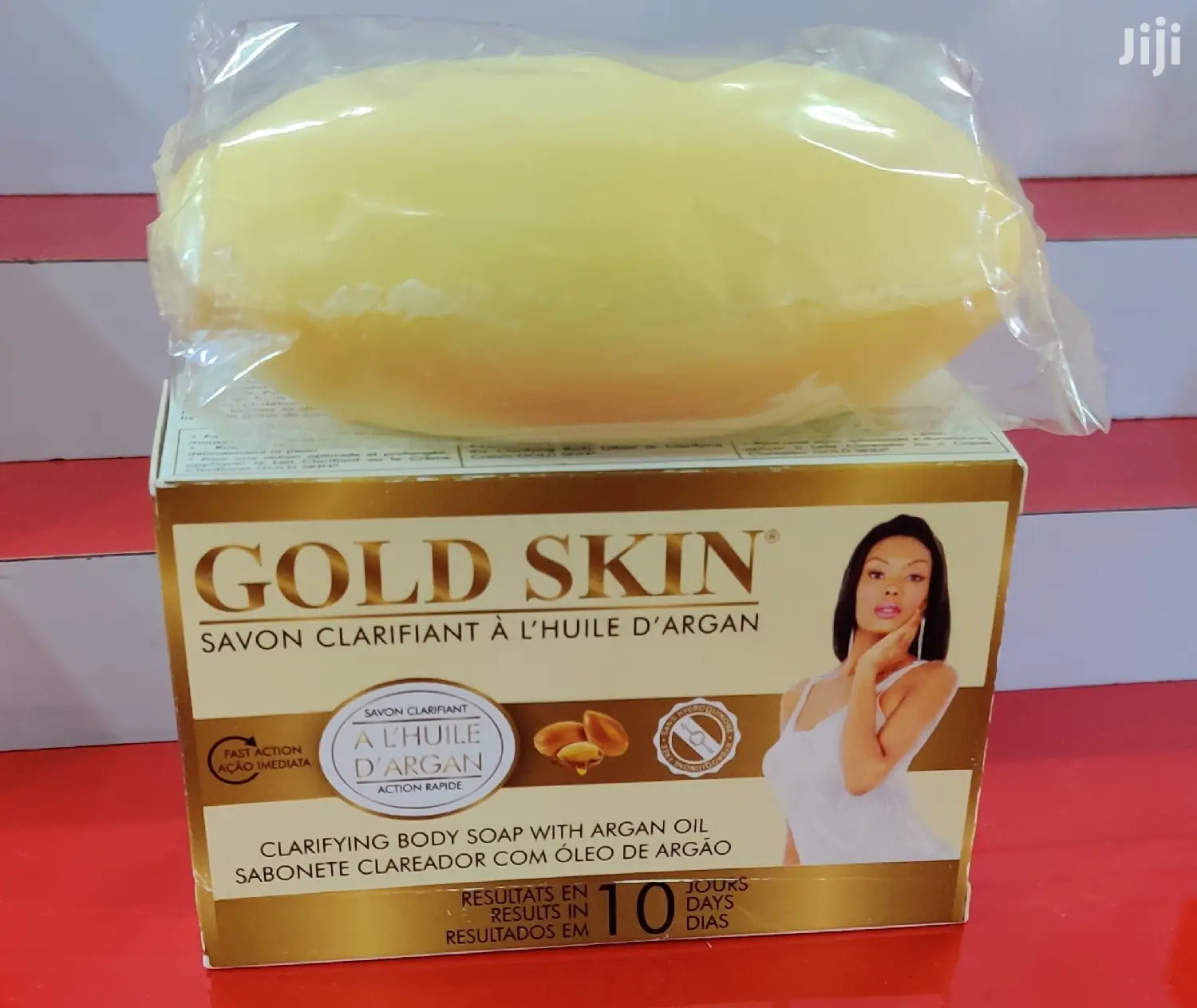 Gold Skin Beauty Soap With Argan and Snail Oil