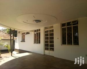 A Colonial Banglow For Rent As Office