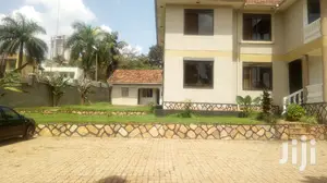 6bdrm Duplex in Kololo Property, Kampala for rent