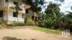 6bdrm Duplex in Kololo Property, Kampala for rent