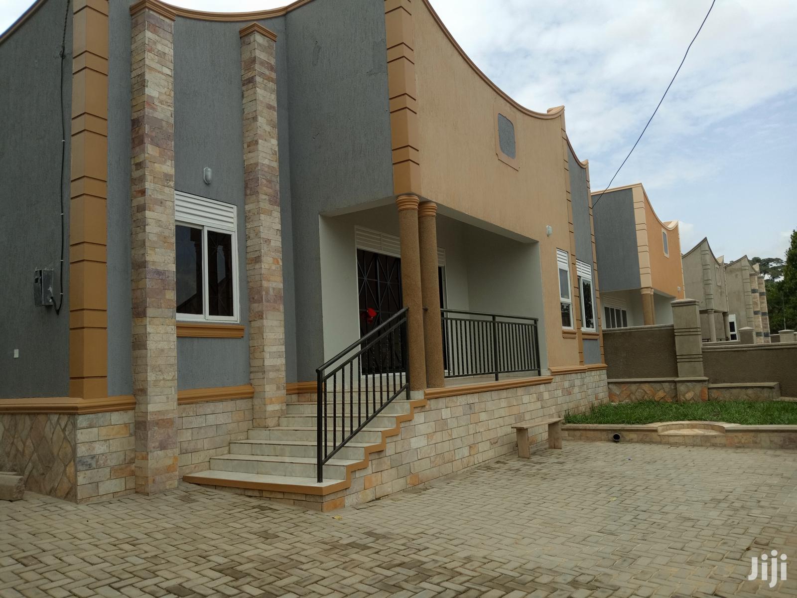 Kira Town Houses for Sell