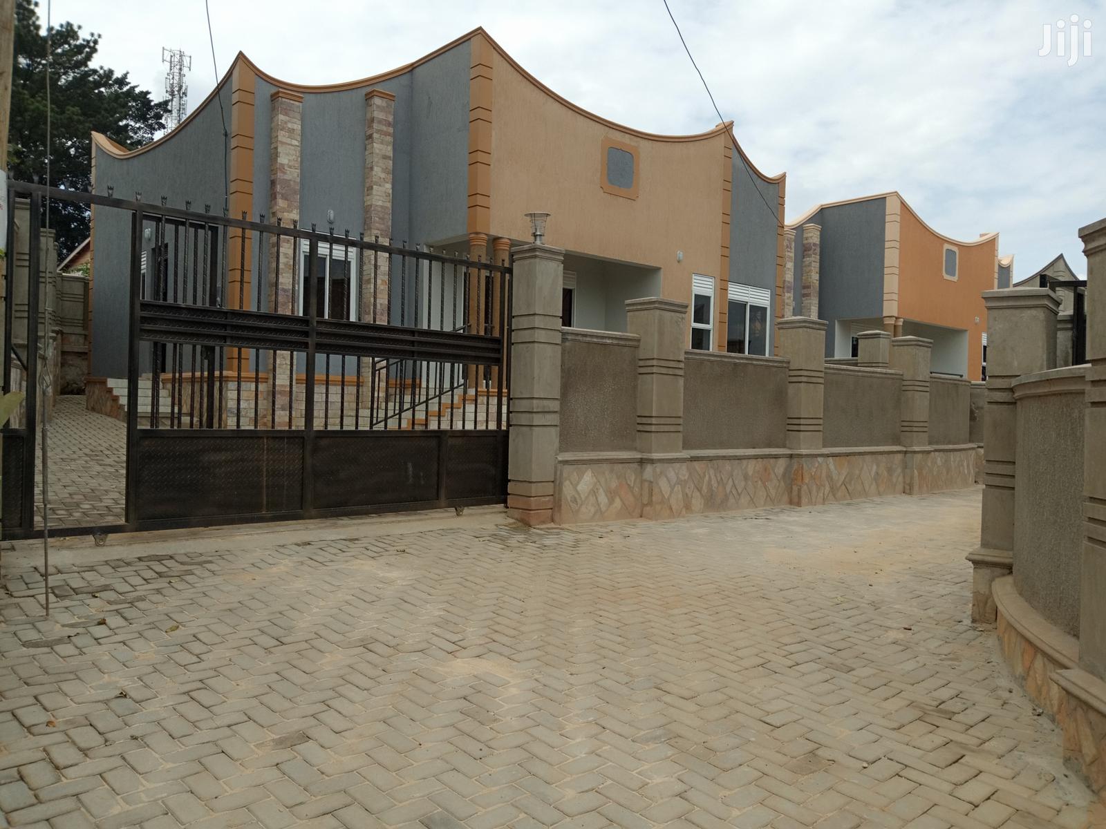 Kira Town Houses for Sell