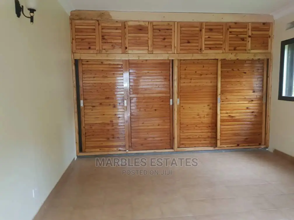 5 Bedrooms House For Rent Near Acacia In Kololo