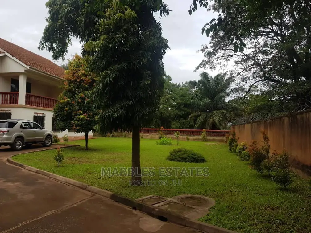 5 Bedrooms House For Rent Near Acacia In Kololo