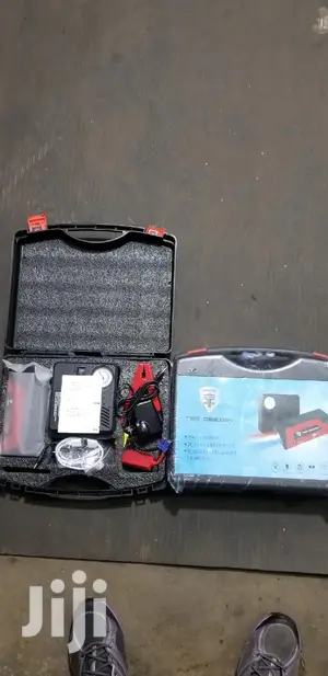 Emergency Jump Starter Kit and Pump Tyres