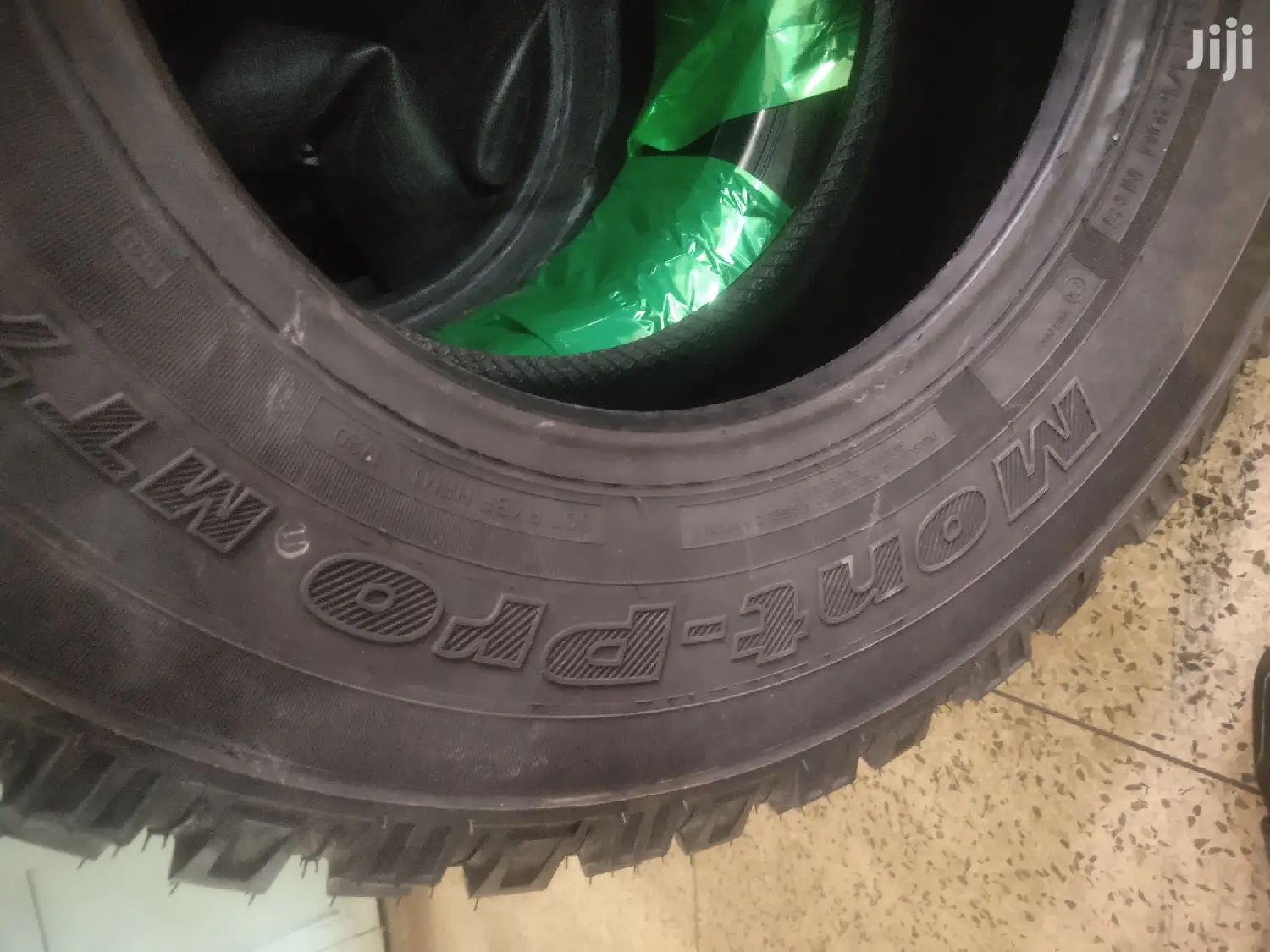 265/75r16 Mont PRO