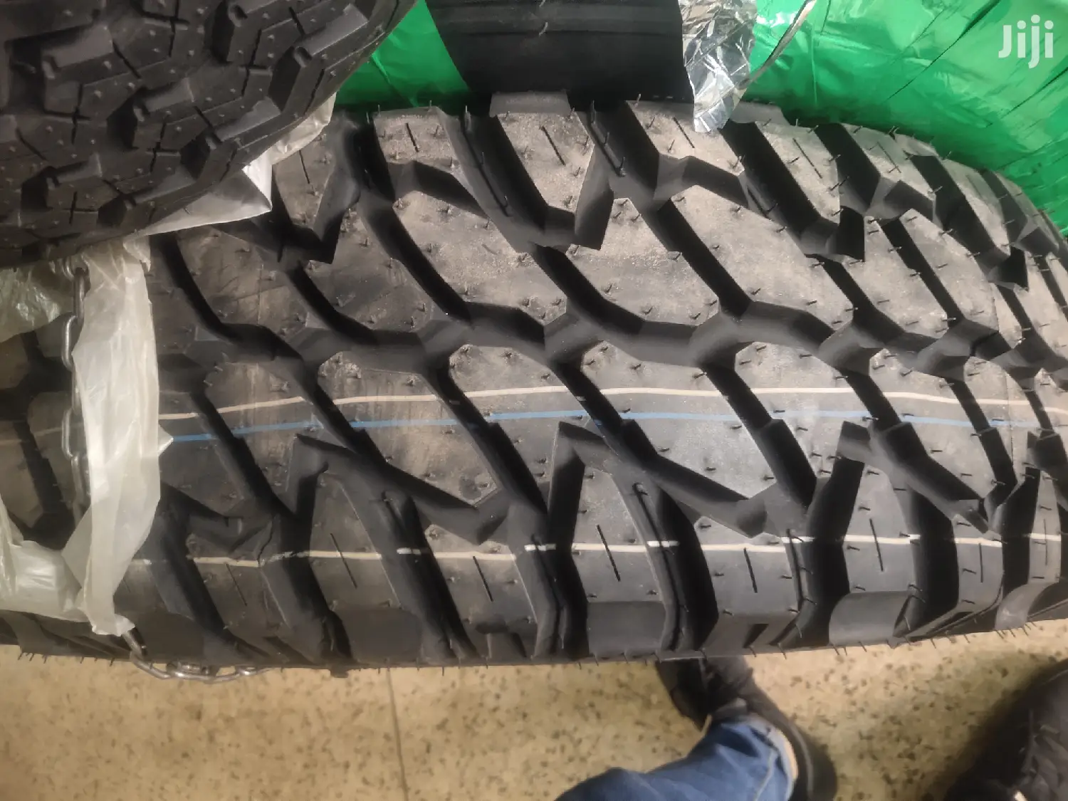 265/75r16 Mont PRO